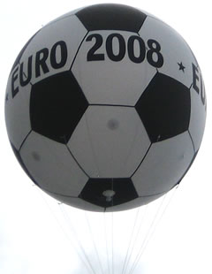 Ballon géant football